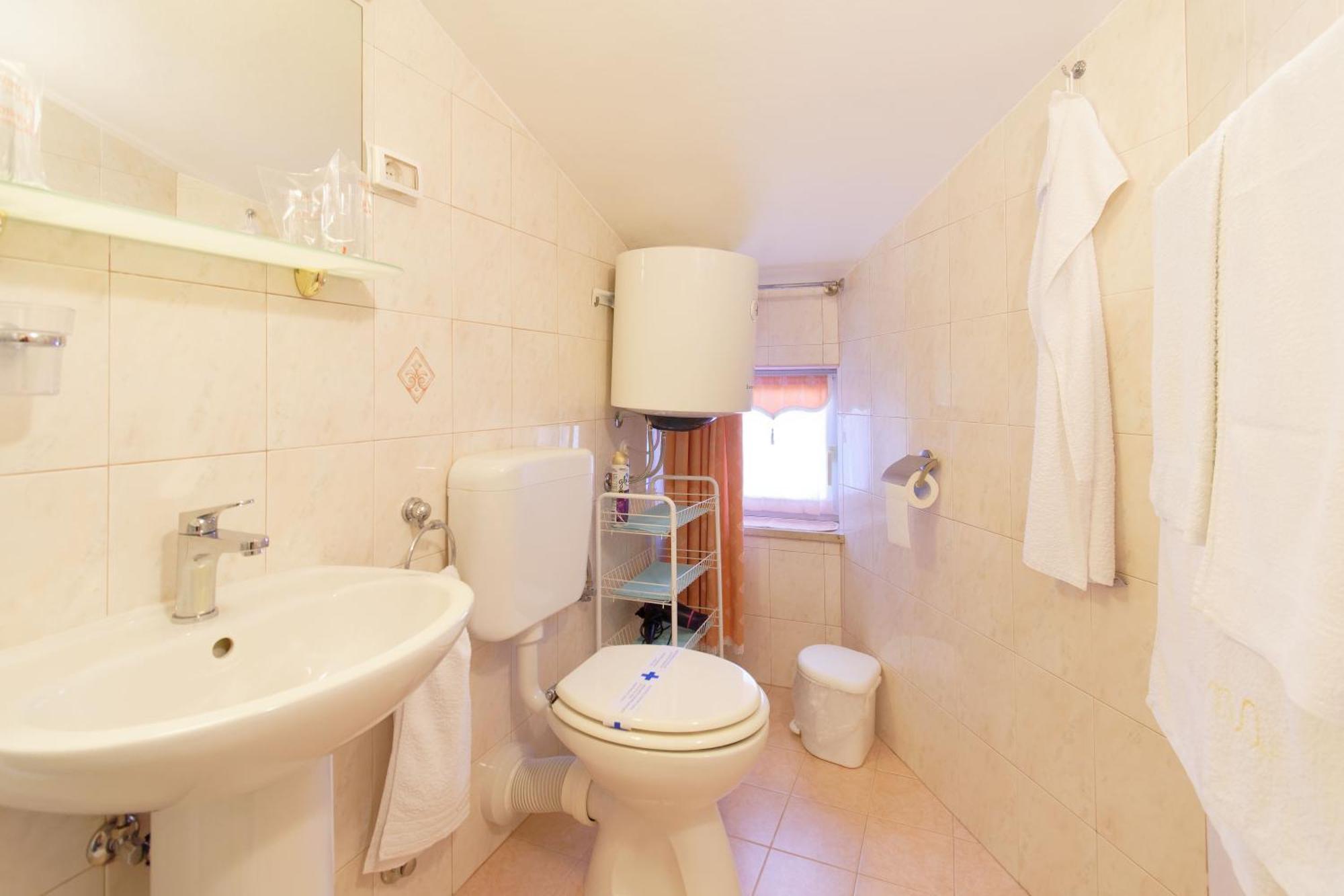 Holiday Home Nevena By Rent Istria Buje Ruang foto